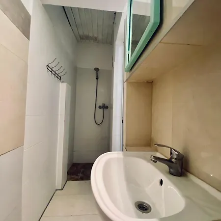 Hotel Small In